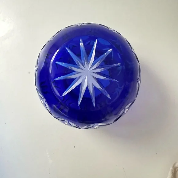 Blue and clear Decorative Glass orb- great for a voltive candle - Picture 2 of 4